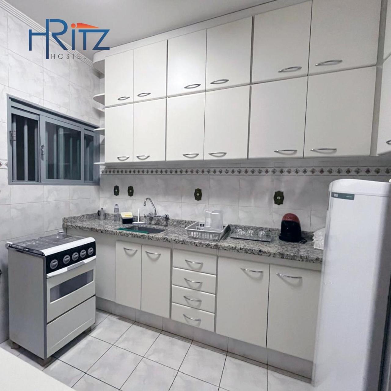 Ritz Hostel Araçatuba Esterno foto