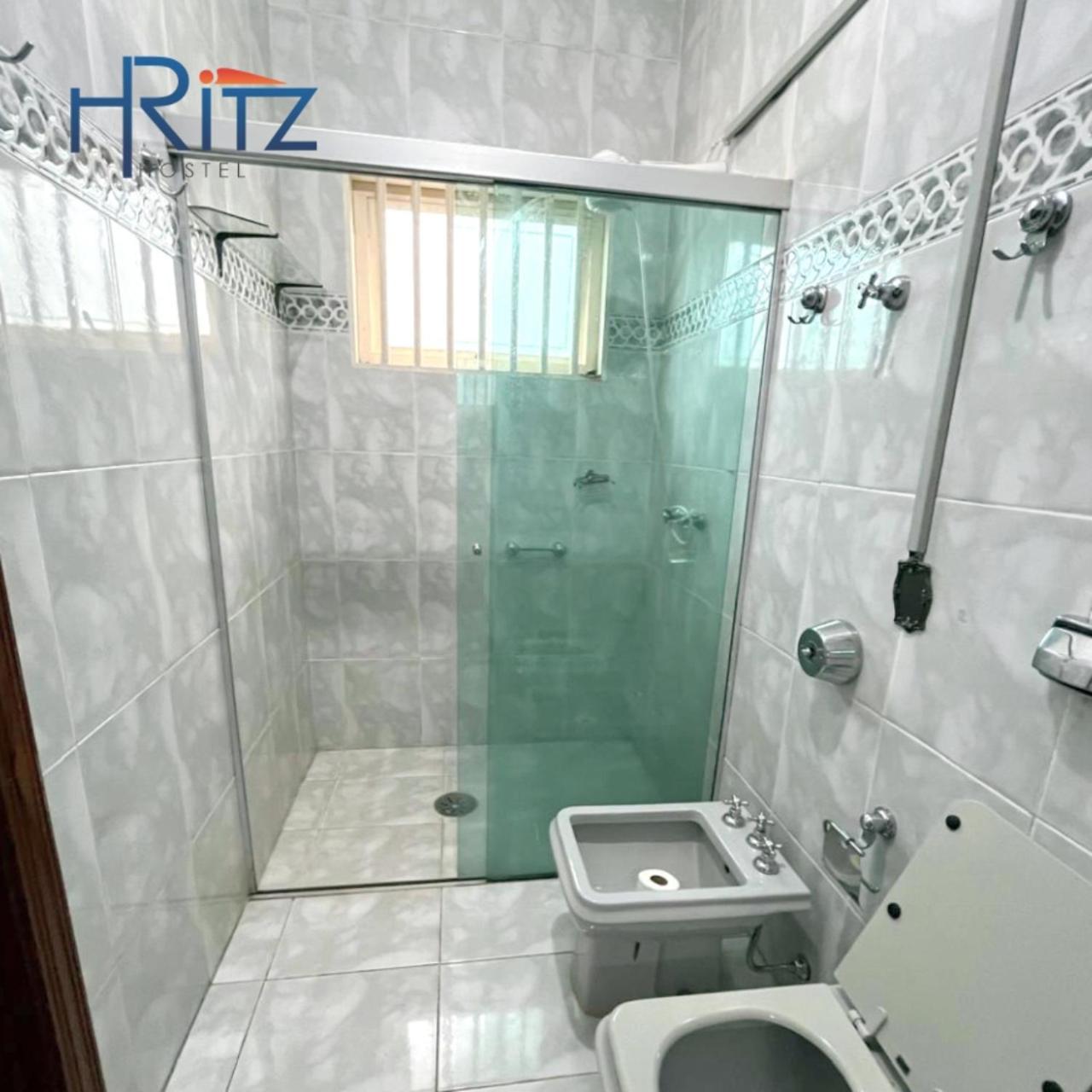 Ritz Hostel Araçatuba Esterno foto